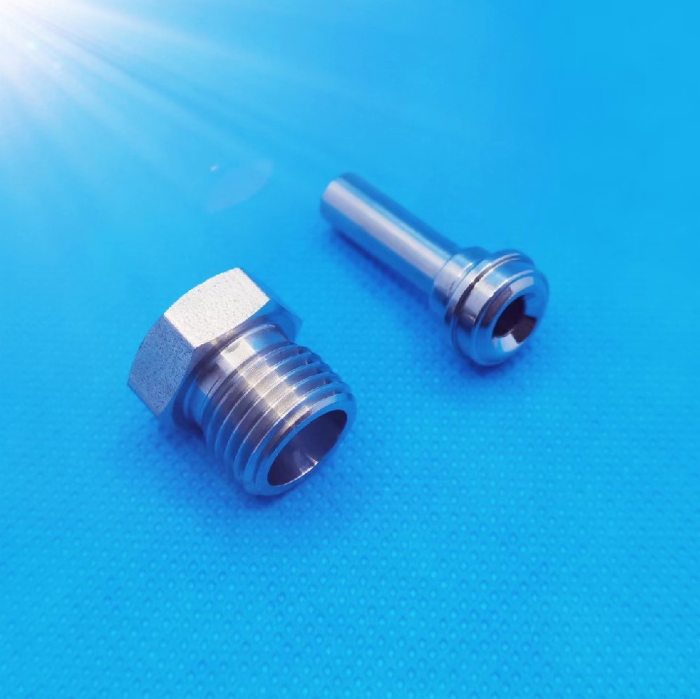 Male Nut+ Long Gland-M